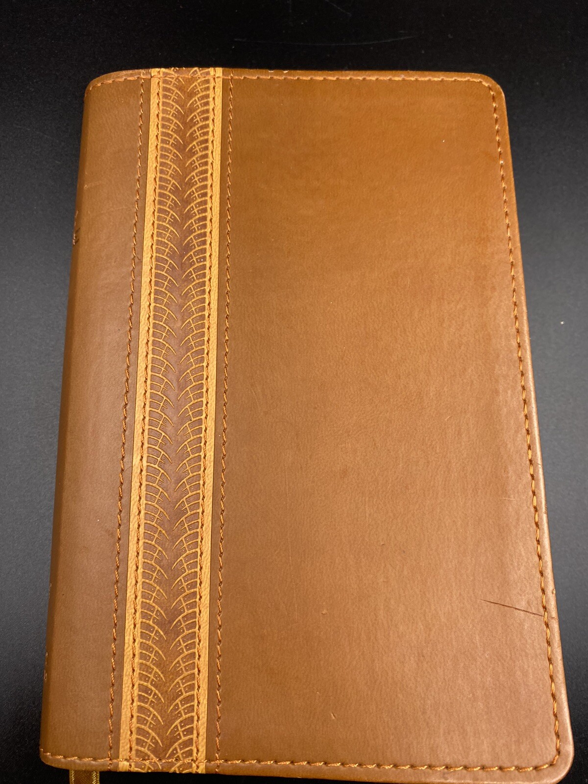 Zondervan NIV Kidz Bibles, Italian Duo-Tone Brown Leather, 2011, 6.5×4.5×1.25”