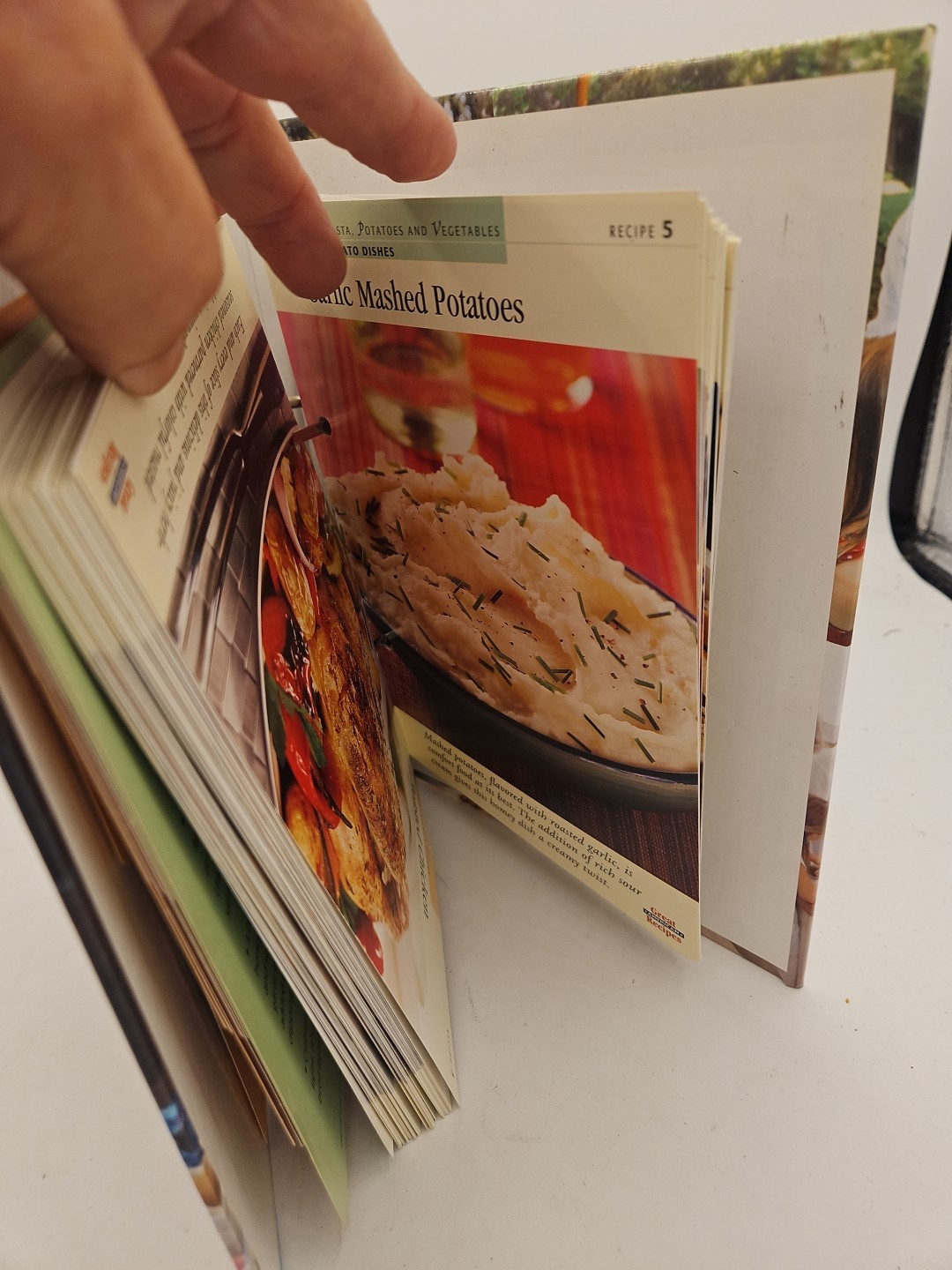 Great American Recipes Easy Everyday Cooking Recipe Binder VG Cond J3