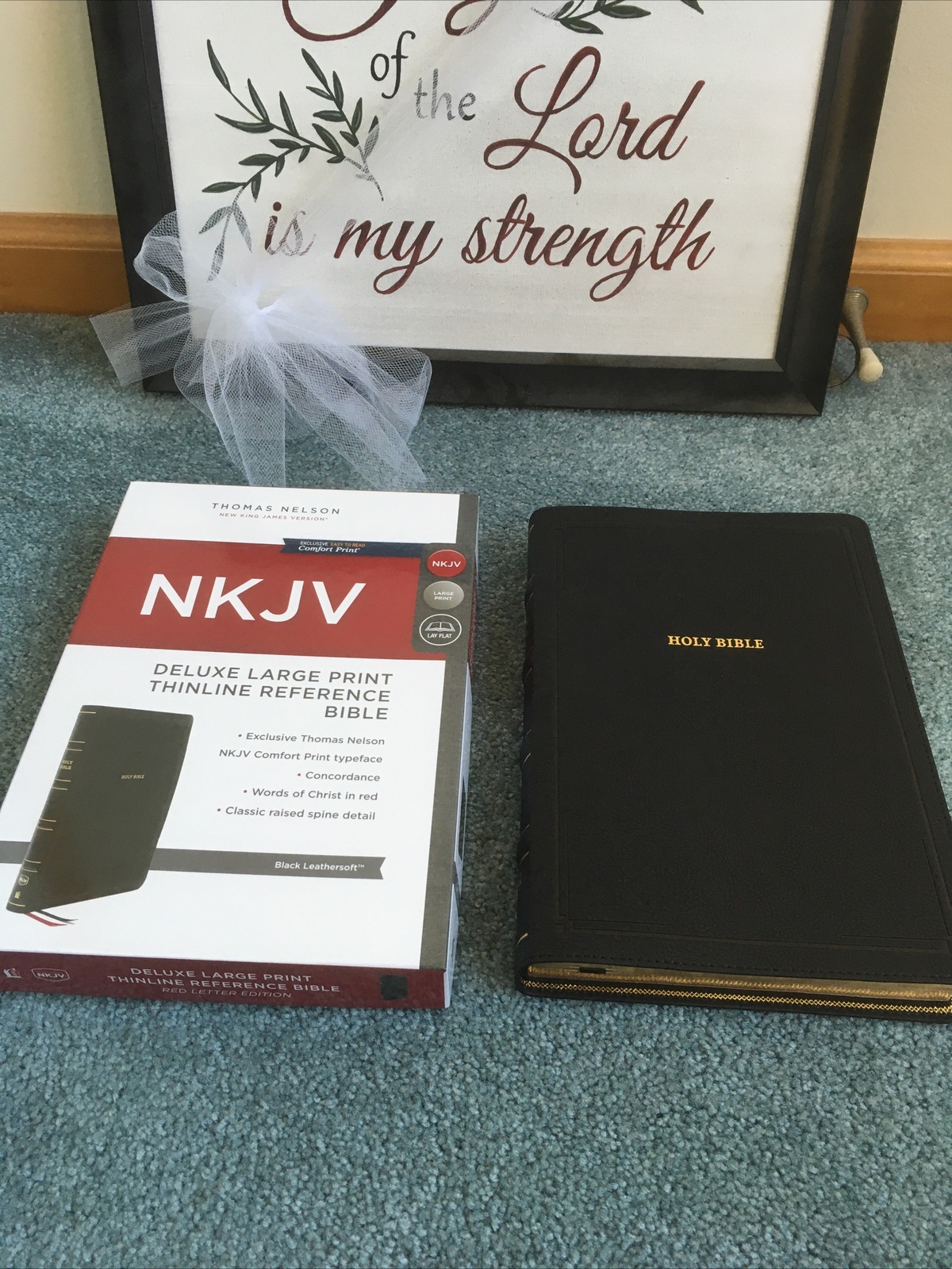 NKJV DELUXE LARGE PRINT REFERENCE BIBLE RED LETTER BLACK LEATHER SOFT