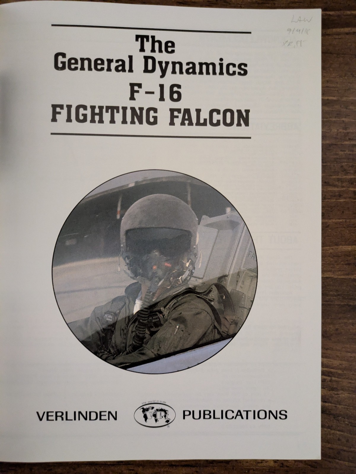 Lock On No. 2: General Dynamics F-16 Fighting Falcon (Aircraft Photo File)
