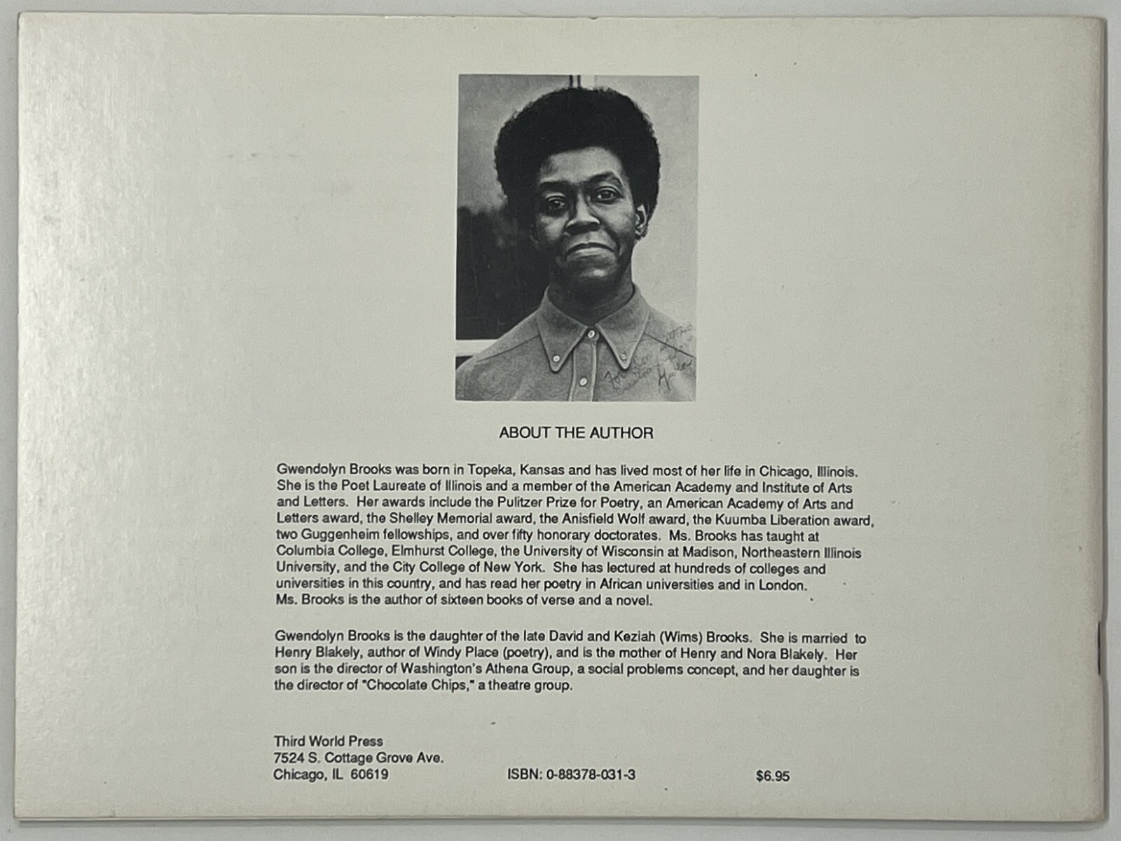 VTG POETRY: SIGNED The Tiger Who Wore White Gloves by Gwendolyn Brooks – 1974 PB