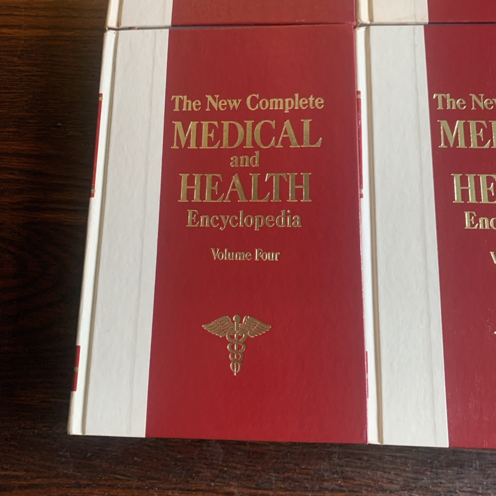 The New Complete Medical & Health Encyclopedia 4 Vol. SET 1982 Hardback Cover