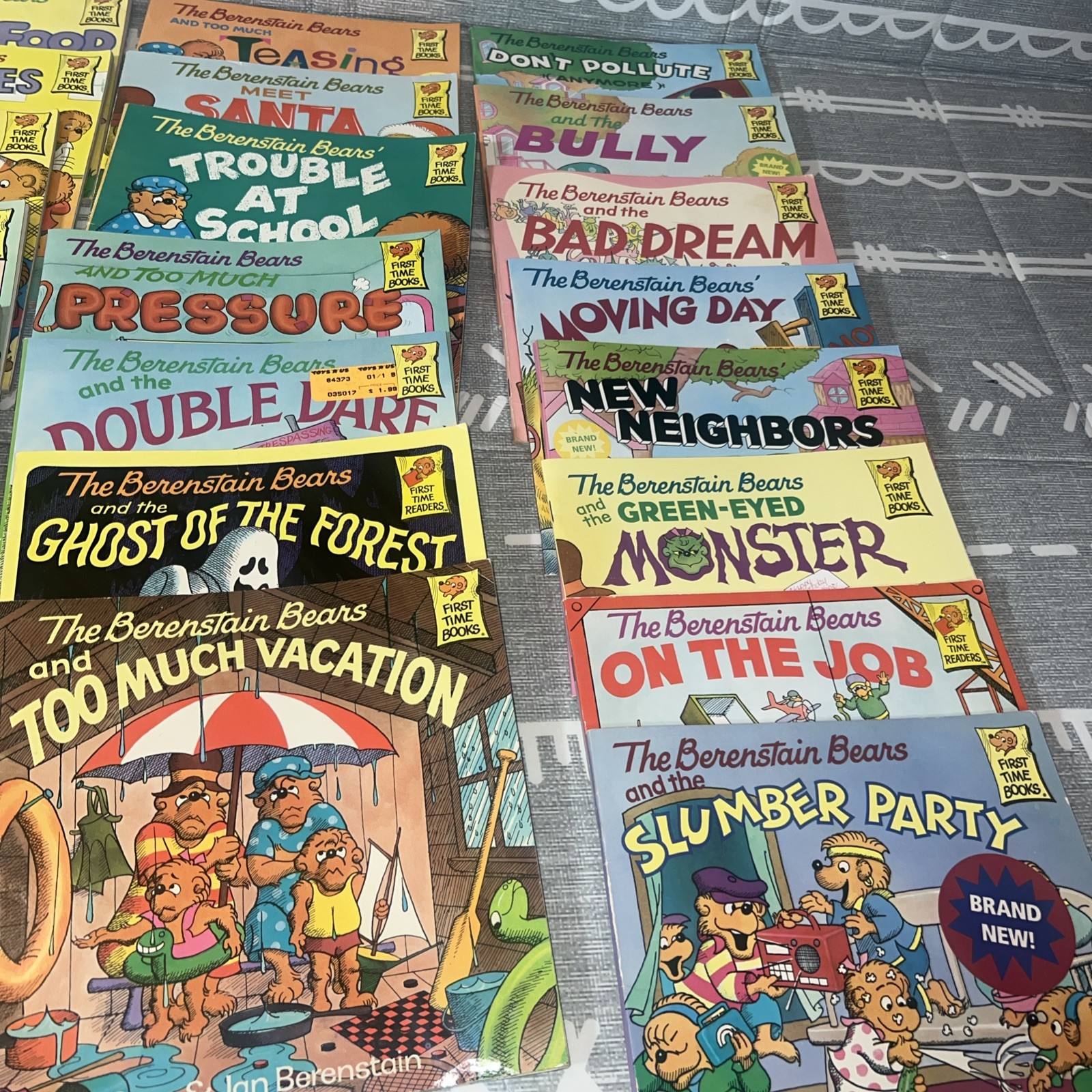 Huge Vintage Lot of 23 Berenstain Bears Books Picture Book Homeschool Morals