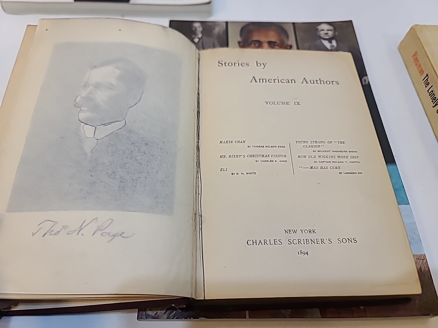 Lot of 4 Miscellaneous Books And 1 Pamphlet David Reisman, Rose Nolen And More