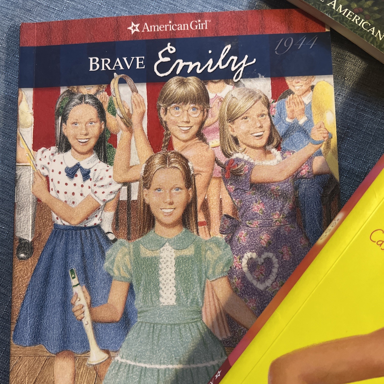 AMERICAN GIRL – LOT OF 5 PAPERBACK BOOKS – Ivy Kirsten (2) Emily Jess