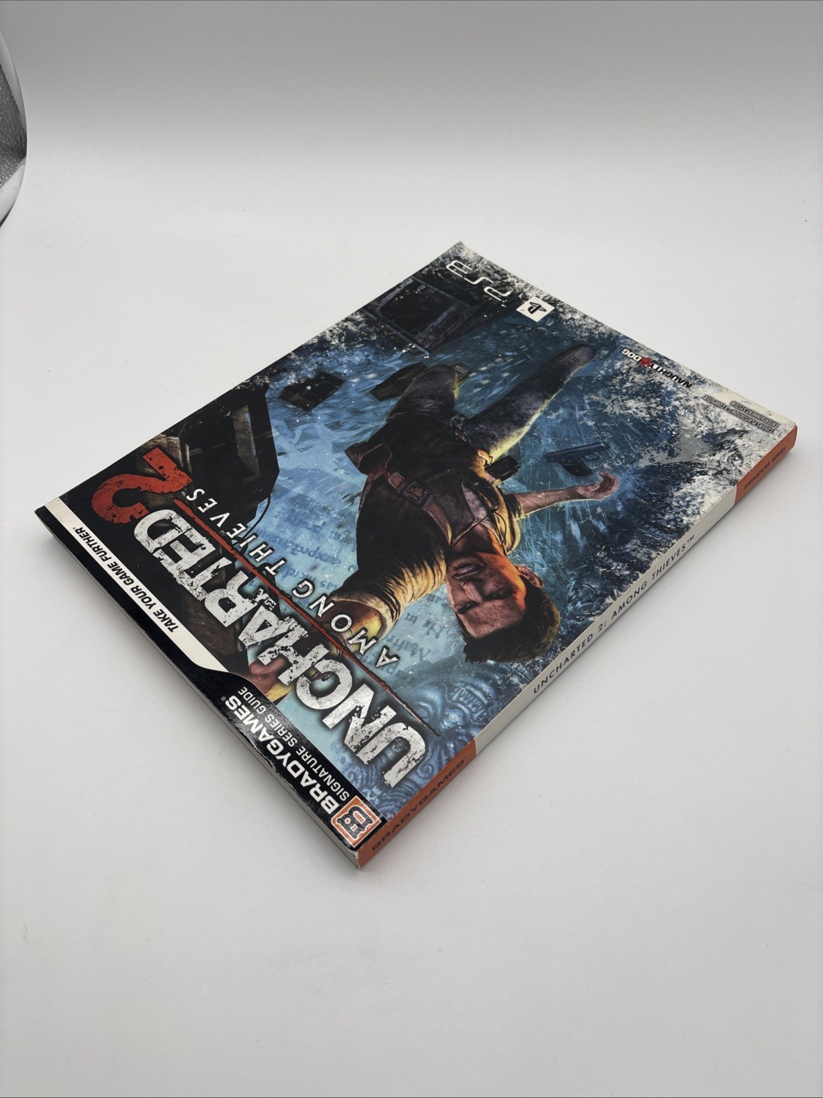 Uncharted 2 : Among Thieves Strategy Guide Bradygames (2009, Trade Paperback)