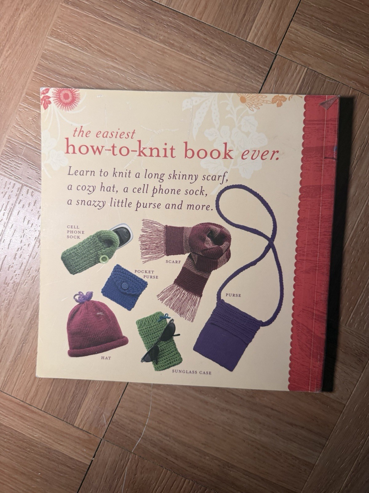 Klutz Paperback Knitting Learn to Knit Six Projects Anne Akers Johnson Ages 9-12