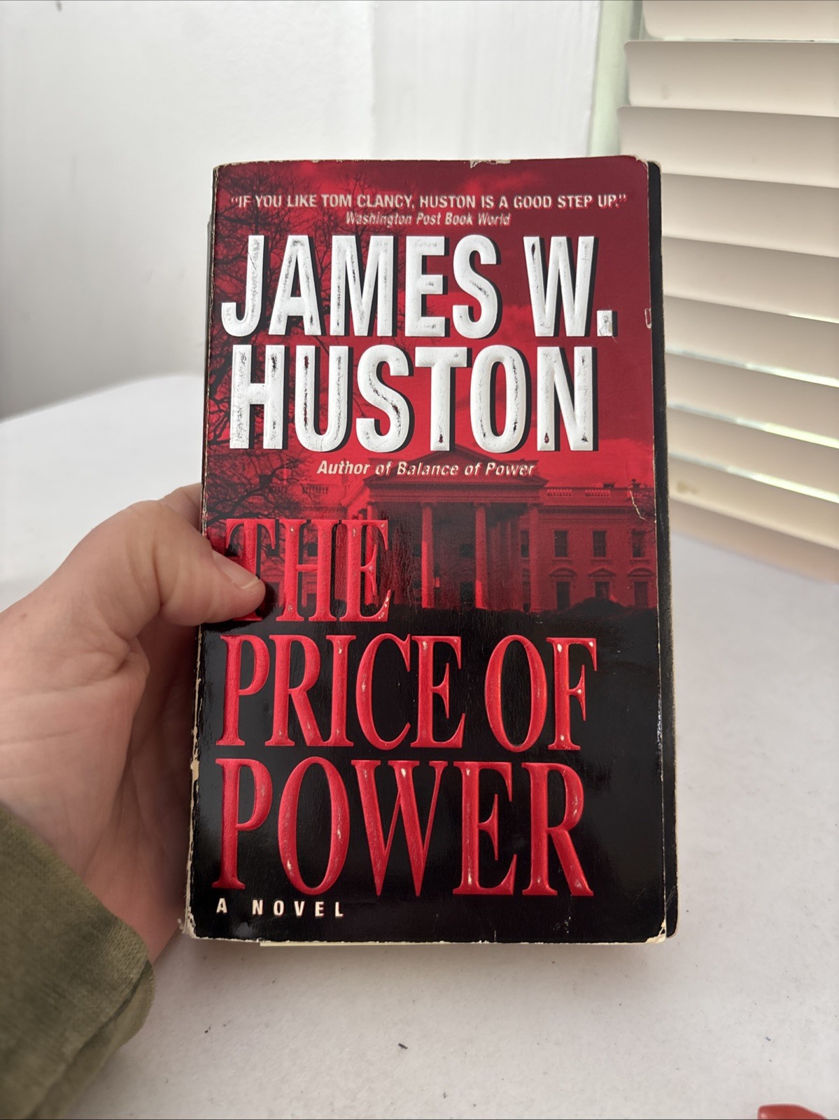 Lot of 10 – Mystery and Thrillers – Mixed Authors – FREE SHIPPING