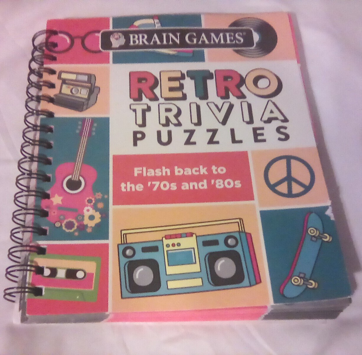 Brain Games – Trivia Ser.: Brain Games Retro Trivia Puzzles : Flash Back to the