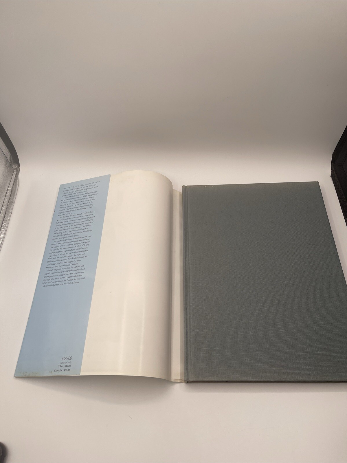 Lipmann DIVINELY ELEGANT Pavilion Books 1989 HC/DJ