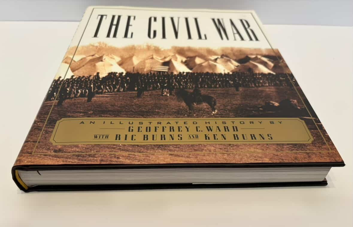 Civil War : An Illustrated History by Ric Burns, Ken Burns and Geoffrey C. Ward
