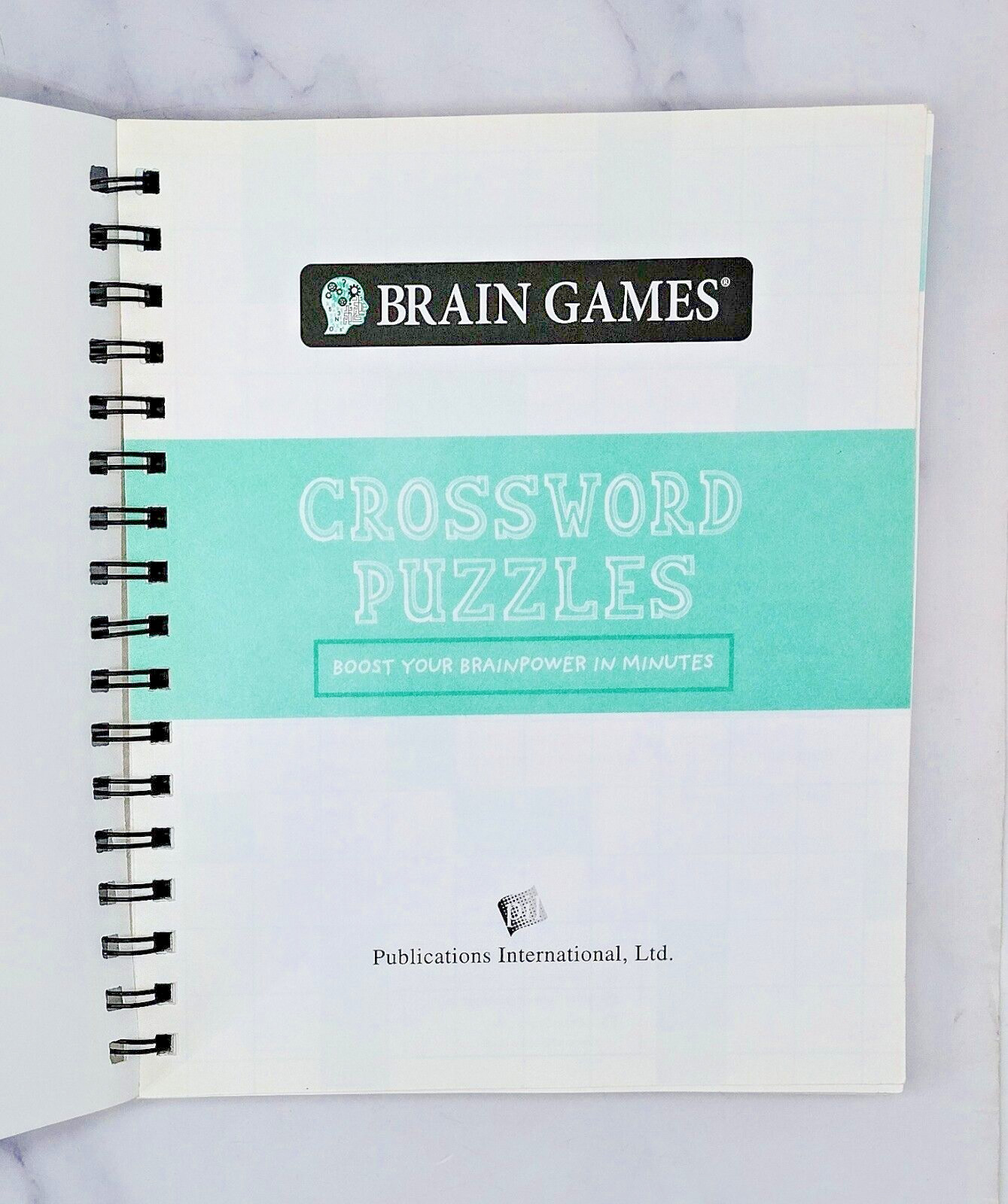 Brain Games Ser.: Brain Games – Crossword Puzzles (Chalkboard #2) 2021 Paperback