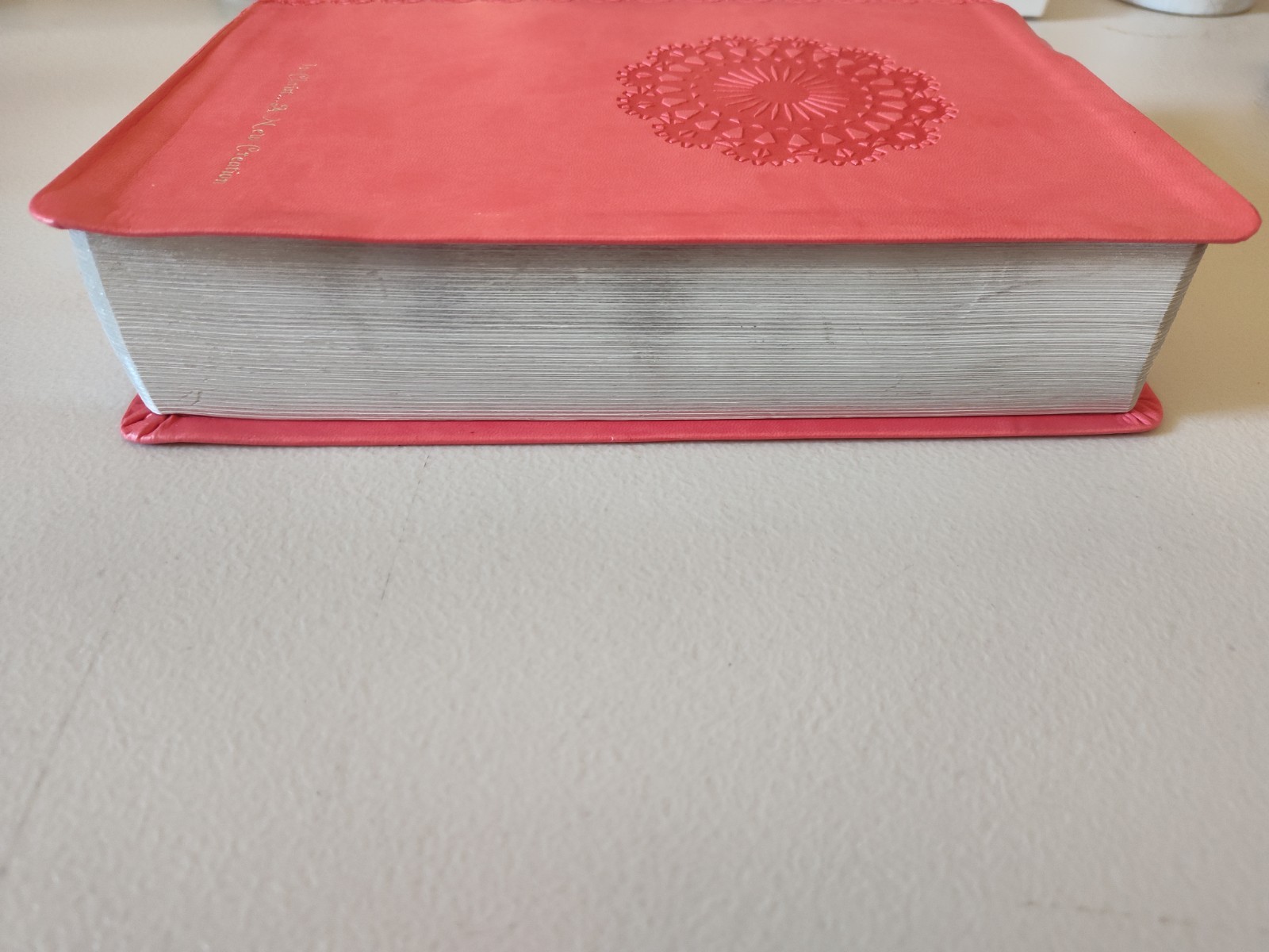 The MacArthur Study Bible: NIV Sunset Pink Leathersoft in Box Clean 2013