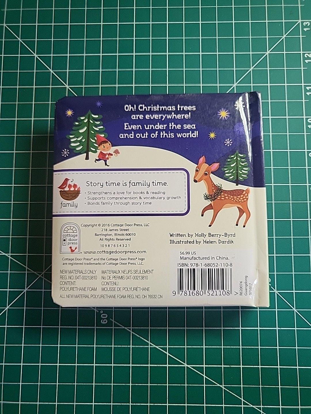 Oh! Christmas Tree! by Holly Berry Byrd (2016, Children’s Board Books)