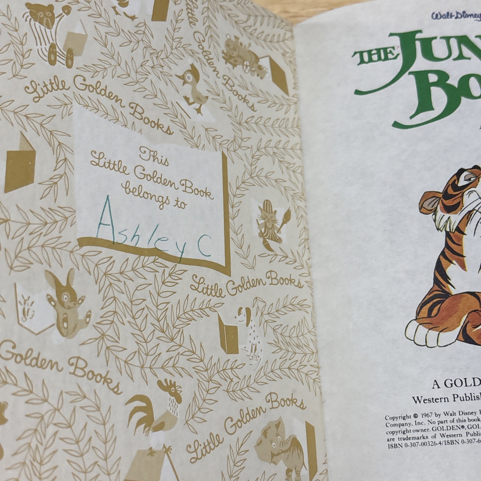 Vintage Children’s Book Lot of 7 Golden Books Random House Pooh 1960s–1980s