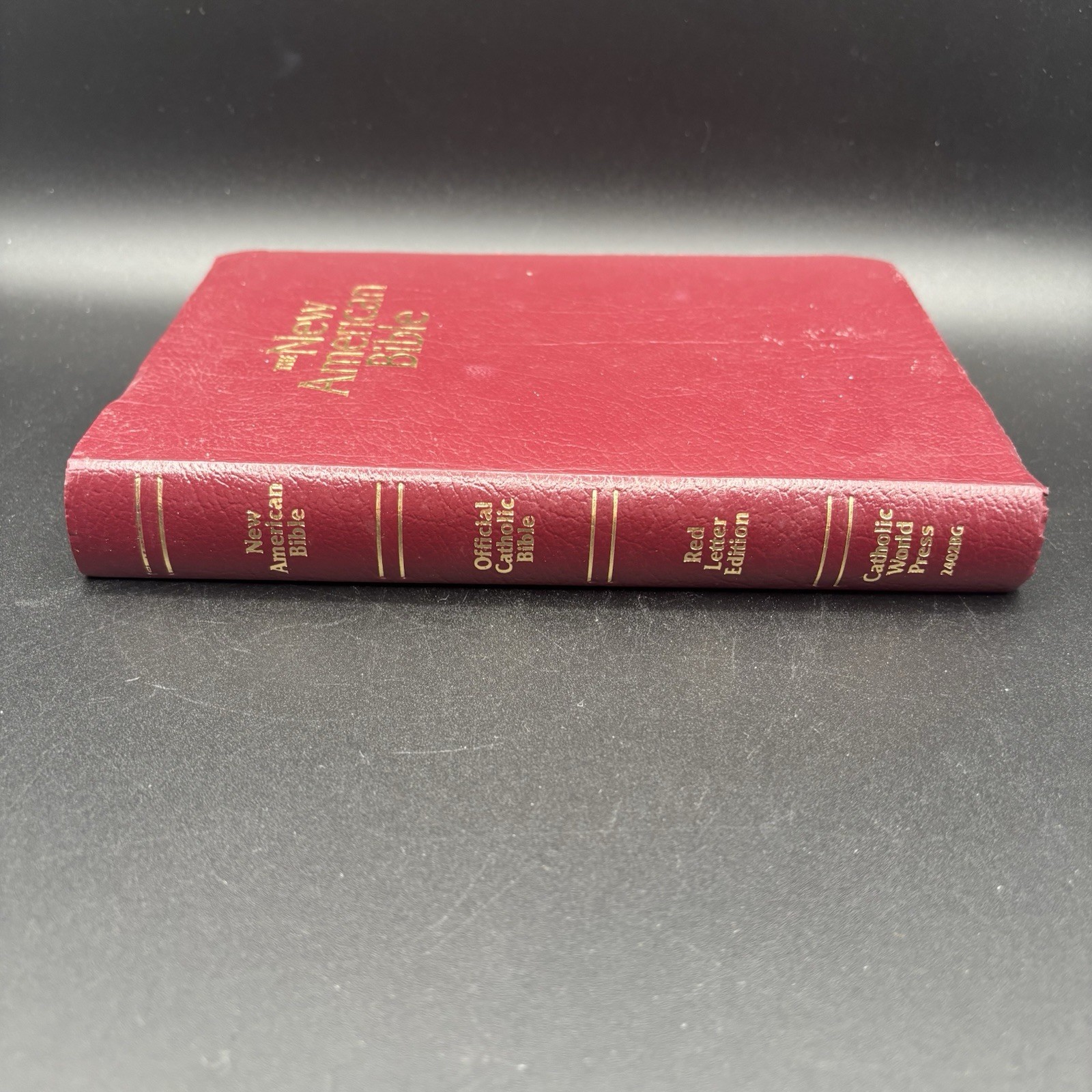 New American Bible Official Catholic Red Letter Edition World Press 2402BG 2000