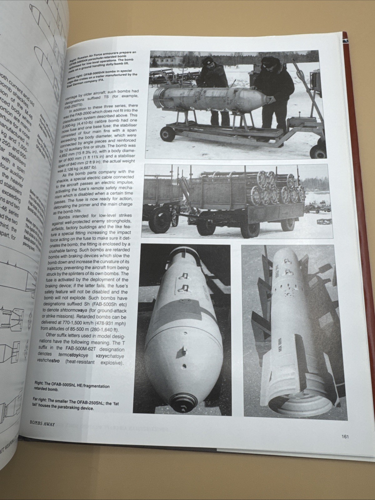 Soviet/Russian Aircraft Weapons Since World War Two by Gordon, Yefim Midland Pu