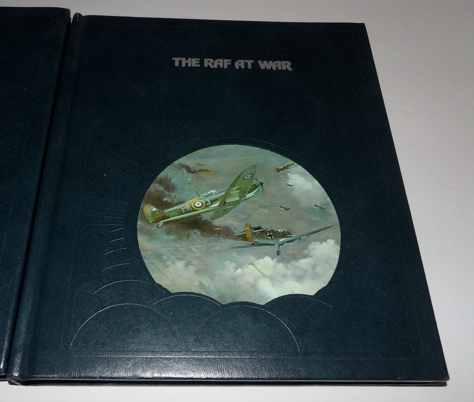 (2) HARDCOVER BOOKS – TIME-LIFE LEATHERETTE -THE LUFTWAFFE & THE RAF AT WAR 1982