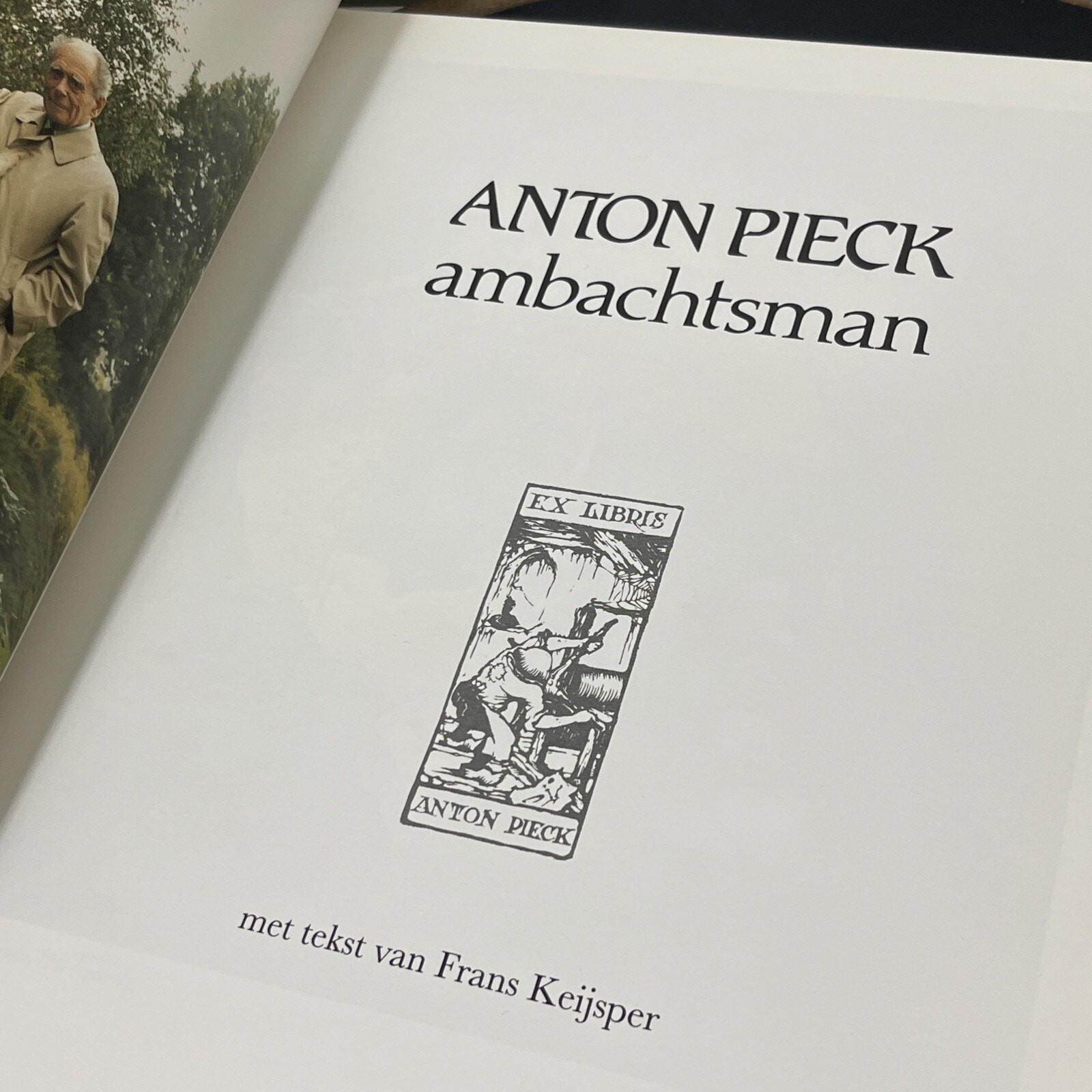 Anton Pieck Ambachtsman MET Tekst Van Frans Keijsper Book 1991 Dutch