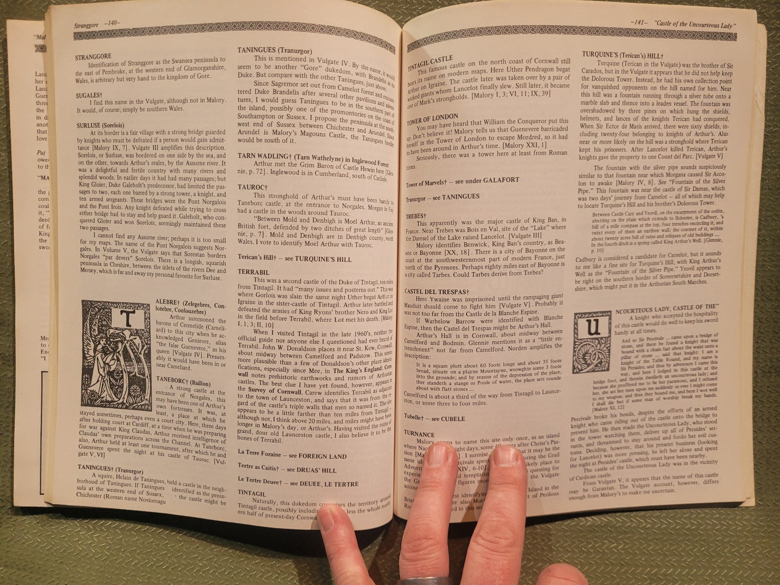 The King Arthur Companion by Phyllis Karr Pendragon Chaosium 2704