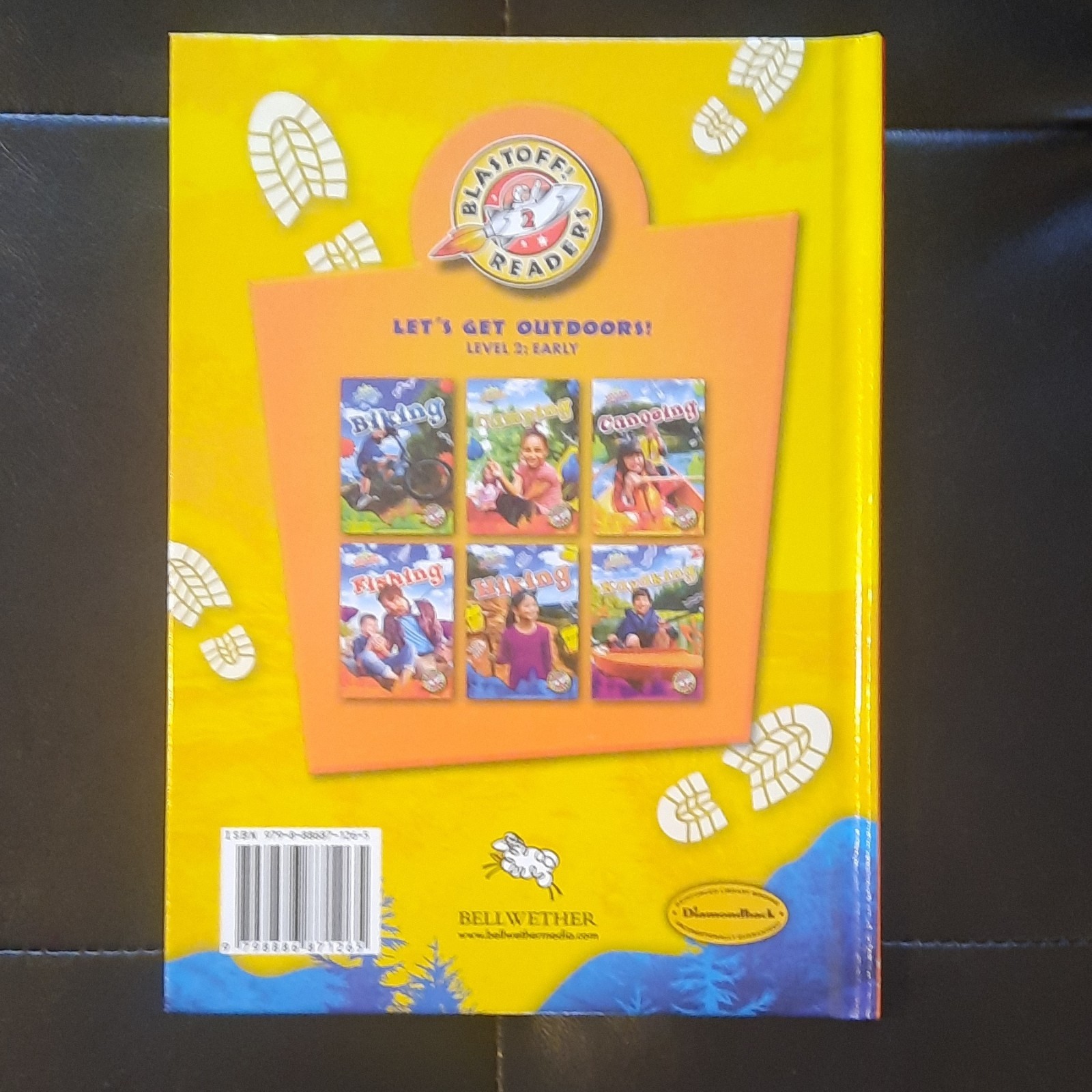 Bellwether Media Let’s Get Outdoors! Hiking Hardcover Nonfiction Ages 9-12