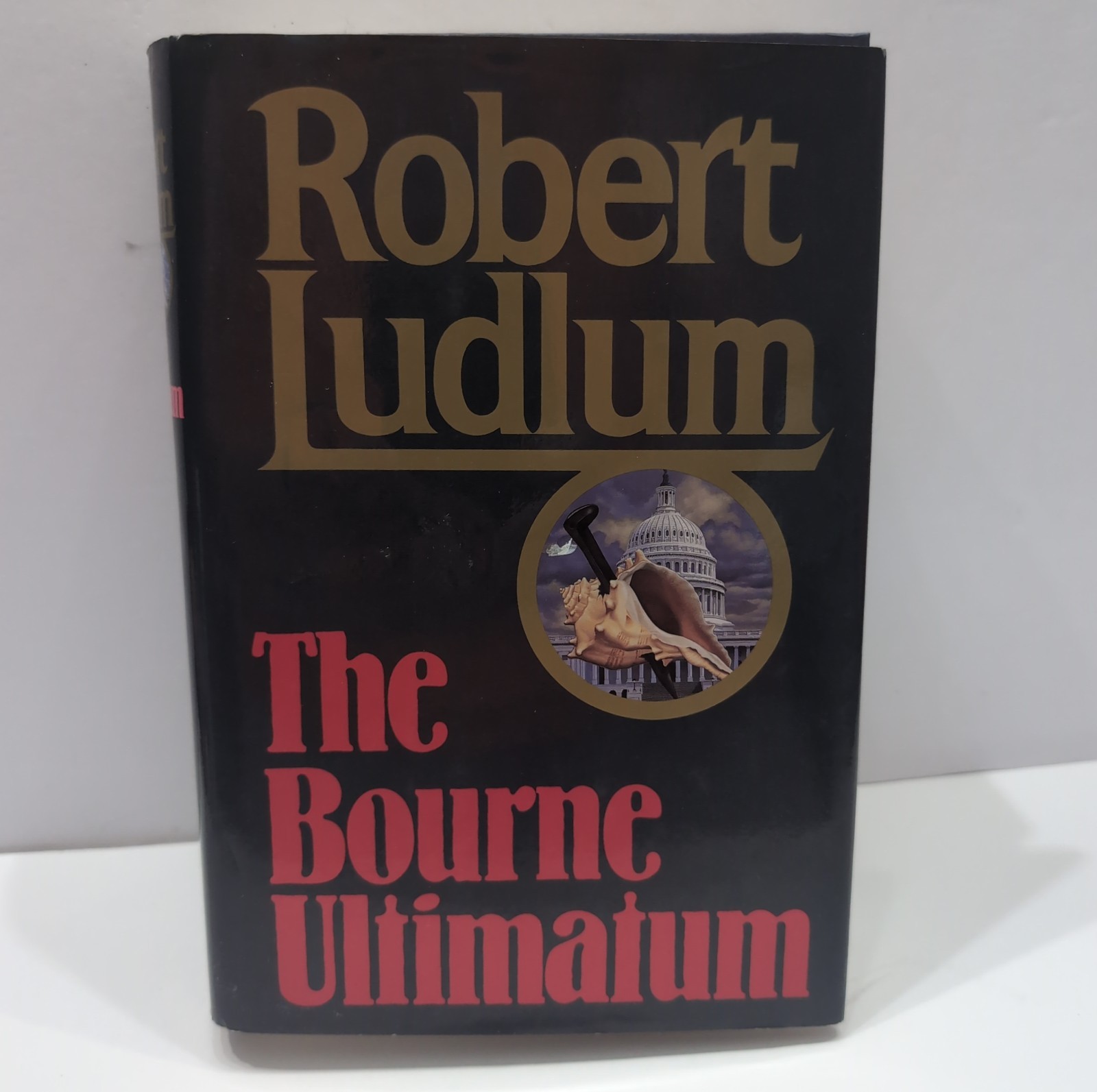 The Bourne Ultimatum 1st Edition Robert Ludlum Hardcover Book Dust Jacket 1990