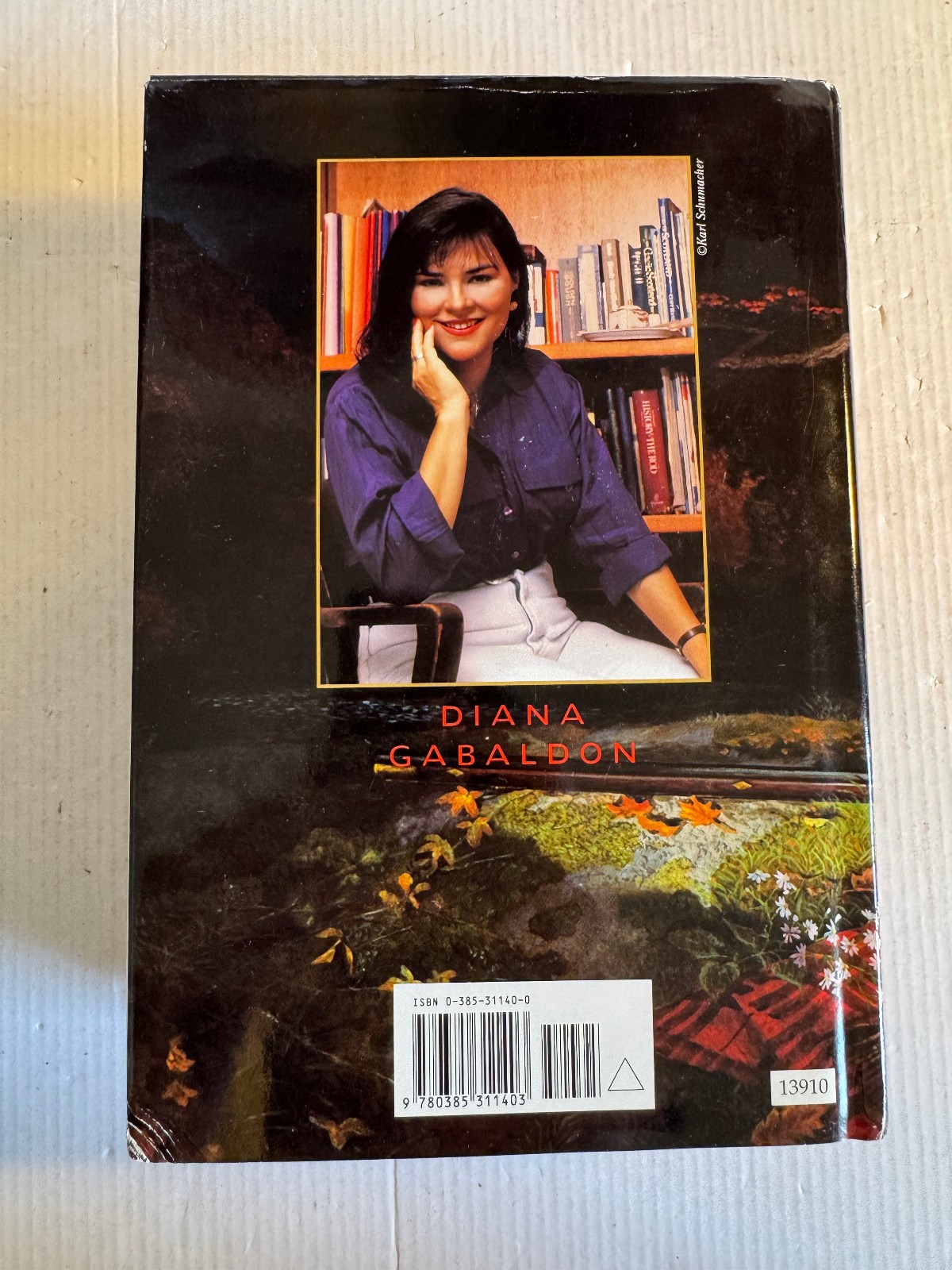 Drums of Autumn Diana Gabaldon HCDJ Very Good Delacorte 1997