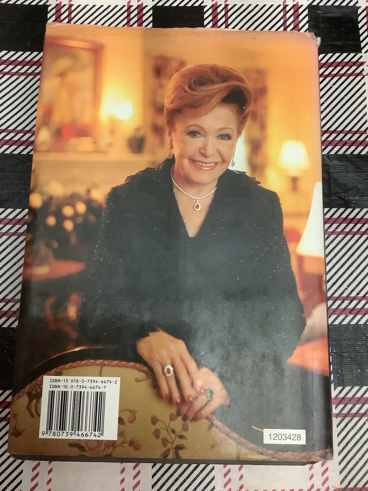 Mary Higgins Clark Large Print Lot Two Little Girls In Blue All By Myself Alone