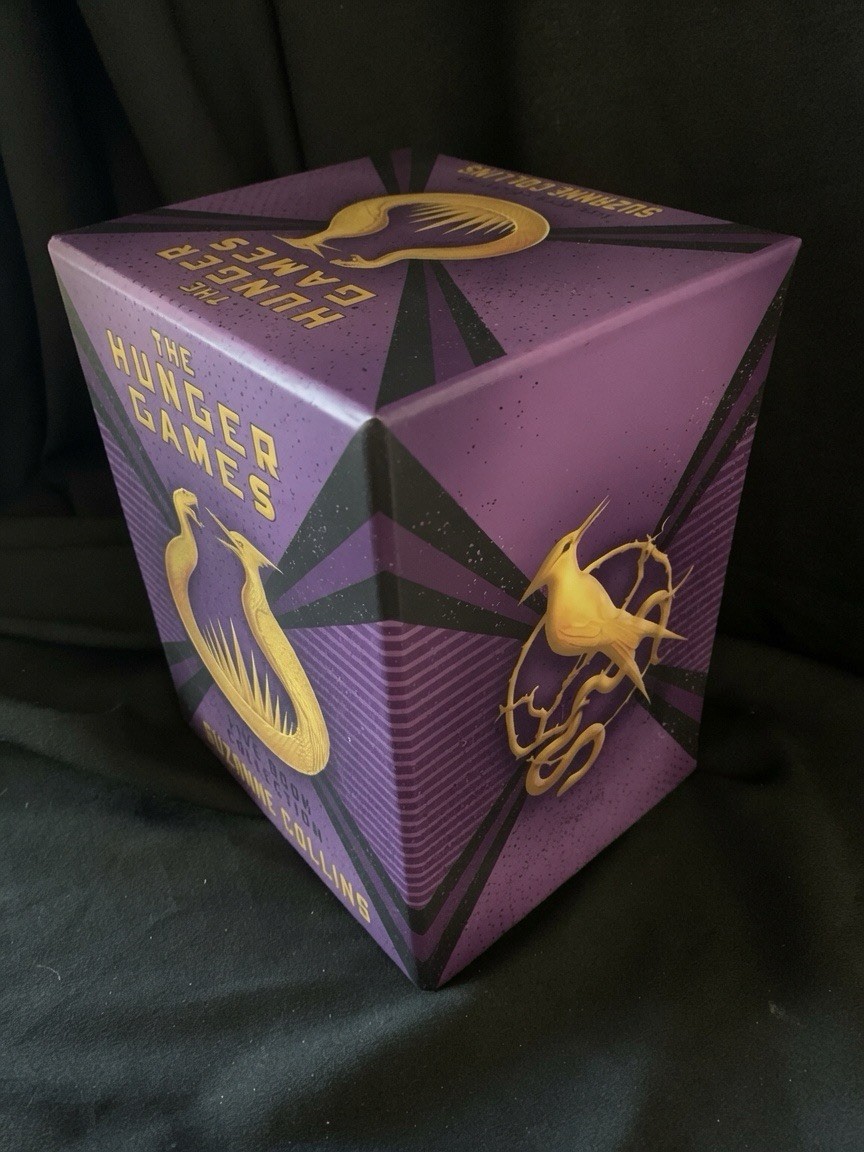 NEW CLEAN! Hunger Games 5-Book Hardcover Box Set Suzanne Collins FRESH! SEALED!