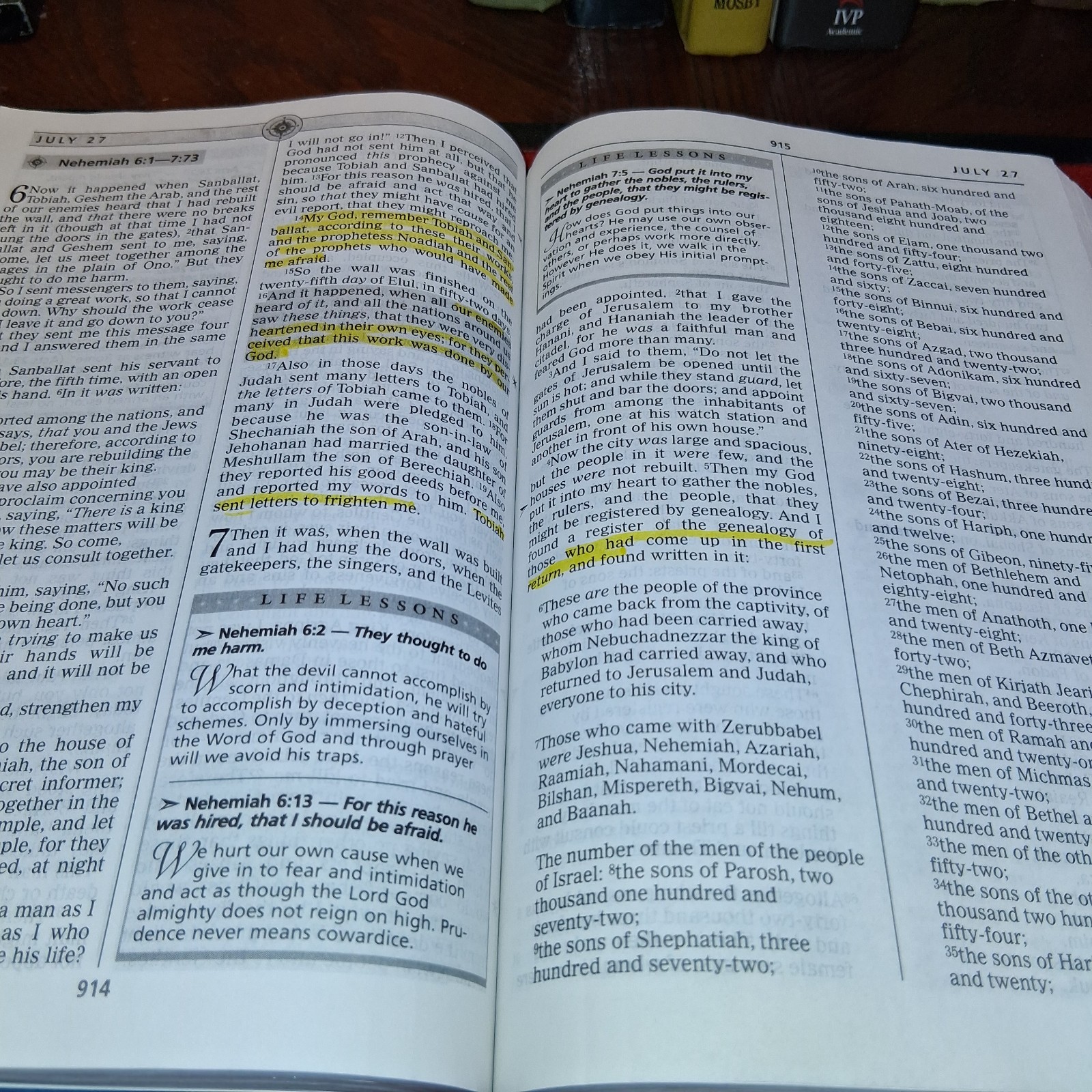 NKJV, Charles F. Stanley Life Principles Daily Bible, Hardcover: Holy Bible,…
