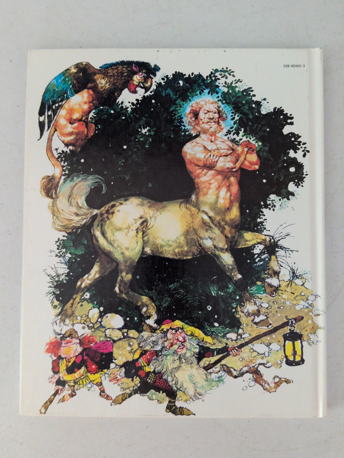 Encyclopedia of Legendary Creatures by Tom McGowen Illus. Victor G. Ambrus. Lib