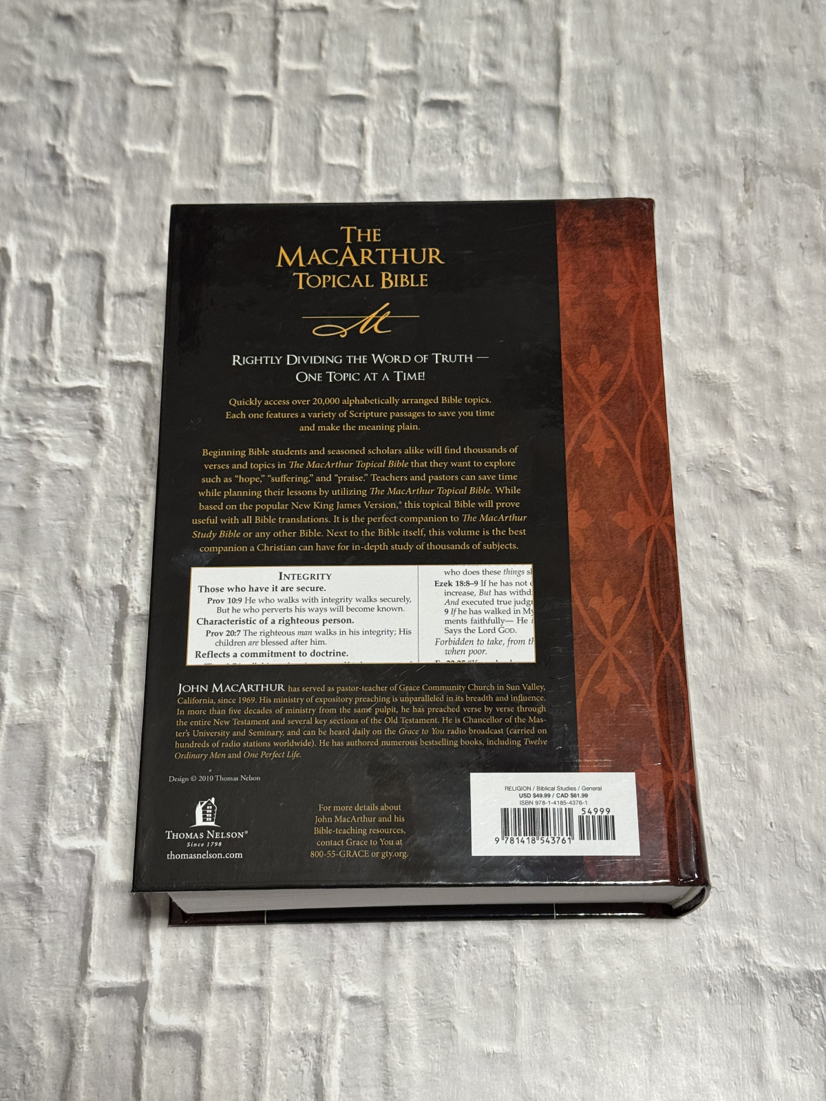 The MacArthur Topical Bible: A Comprehensive Guide to Every Major Topic Foun…