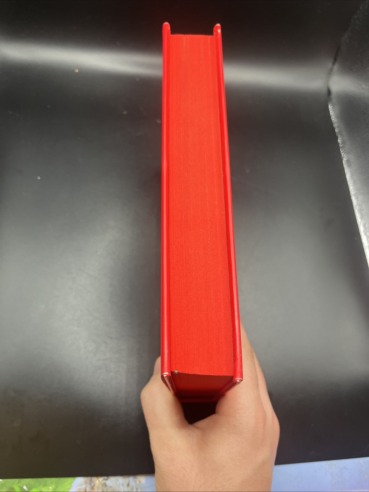 Red Queen Collector’s Edition by Victoria Aveyard (2017, Hardcover)