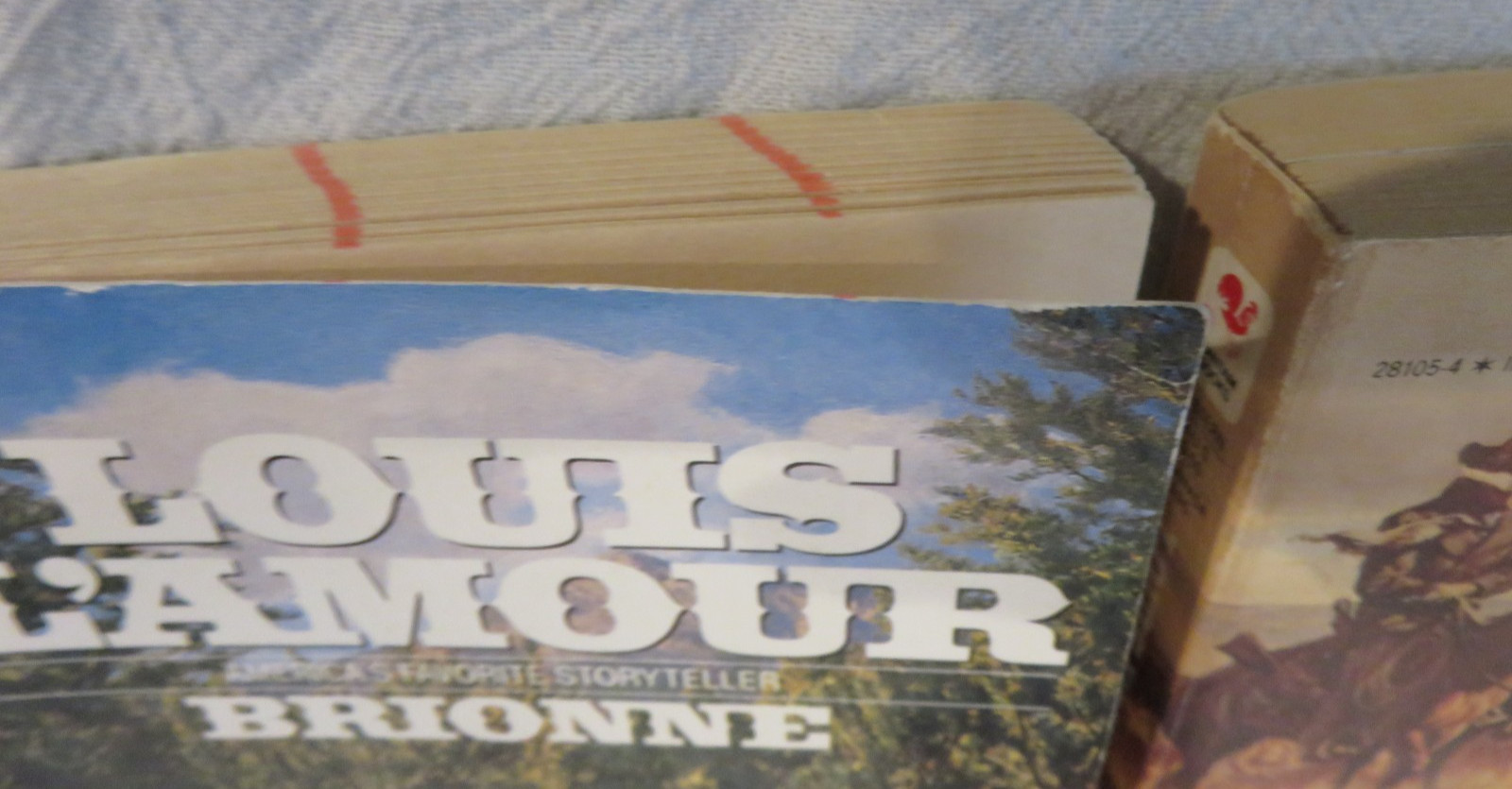 Lot of 16 Louis L’Amour Western Paperback Books Sackett & More