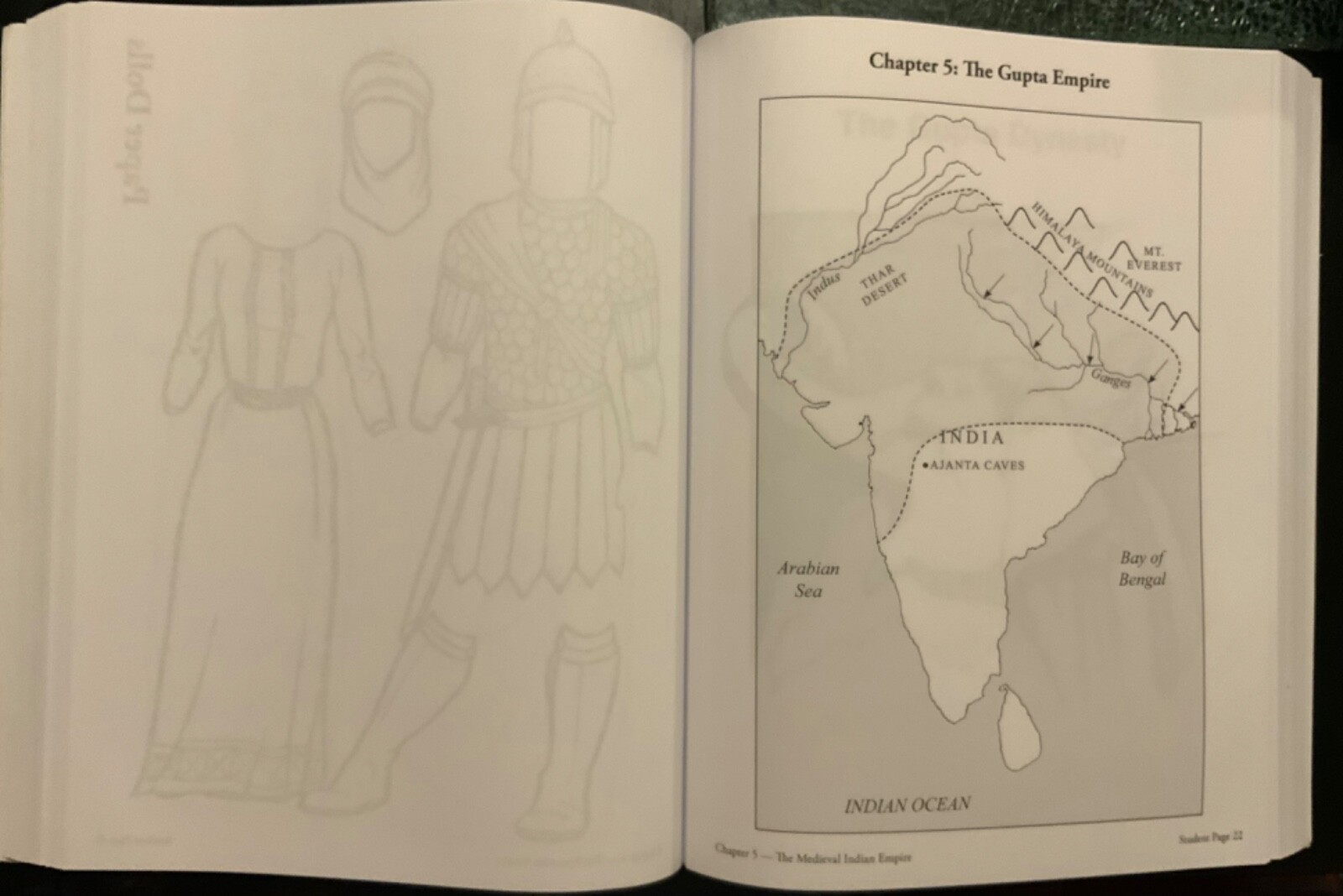 Well Trained Mind Press: Story of the World Activity Book Two: The Middle Ages