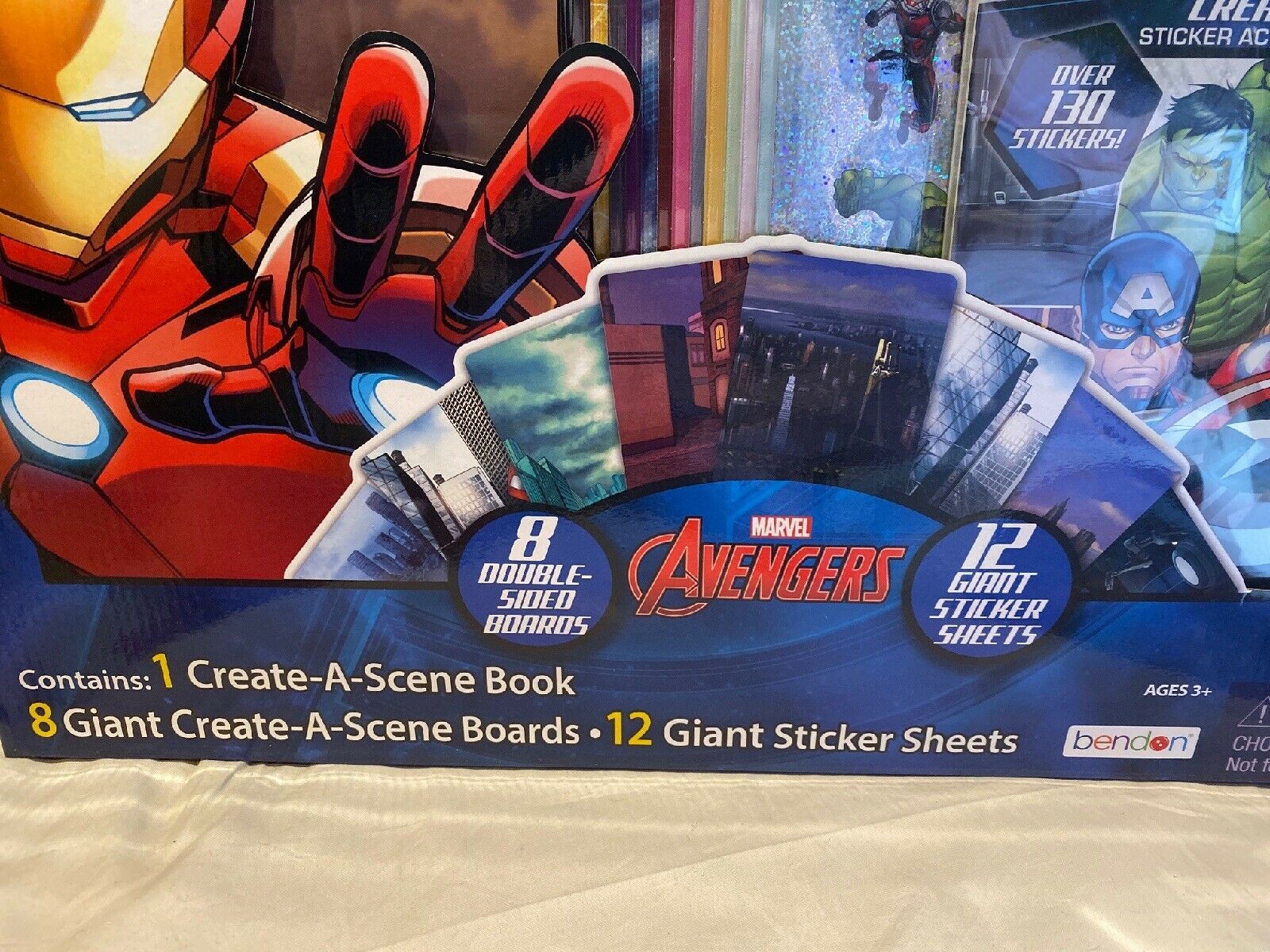 Avengers Jumbo Create A Scene Kit 1000+ Repositionsal Stickers NEW