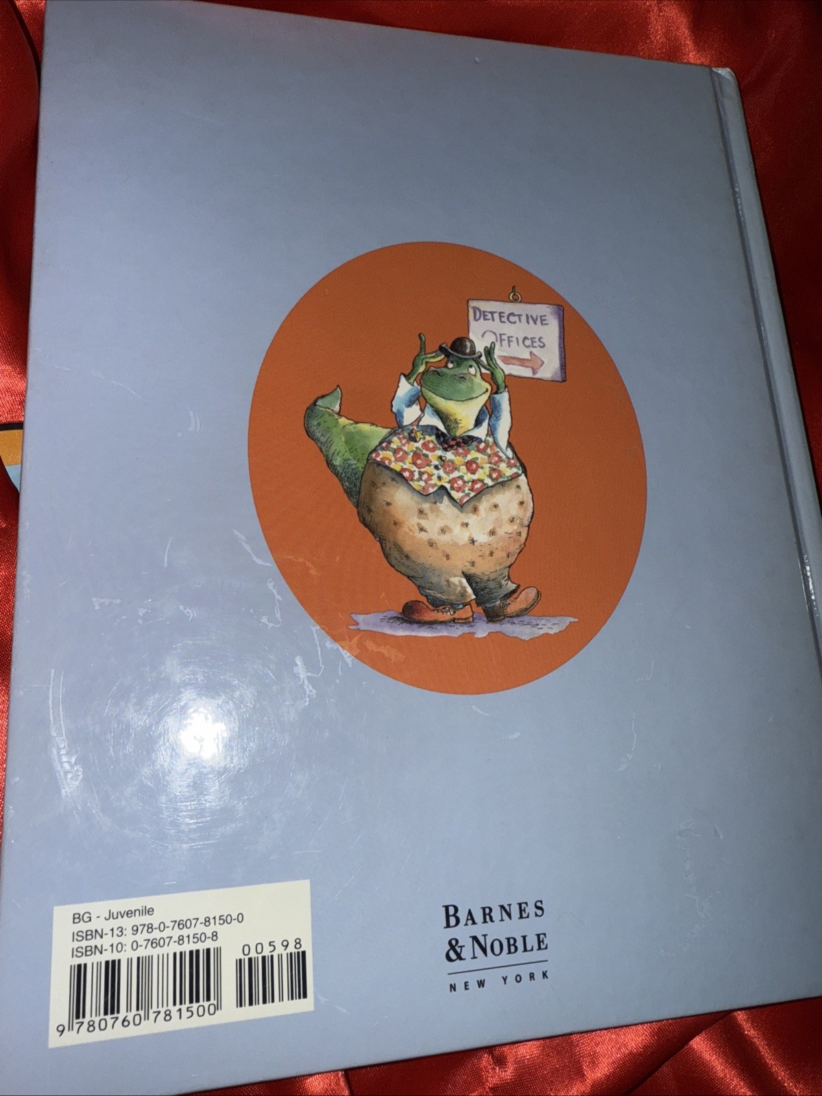 Detective Dinosaur – Hardcover By James Skofield – GOOD