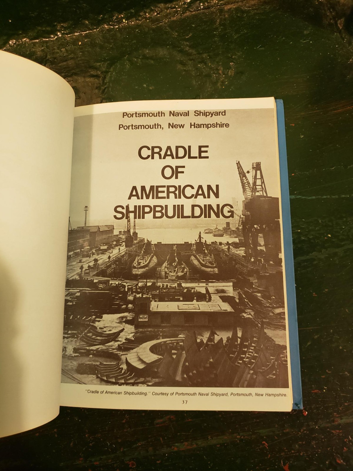 Saga of the Submarine USS Scabbardfish SS-397 By N. Christodoulou 1 ed 1985
