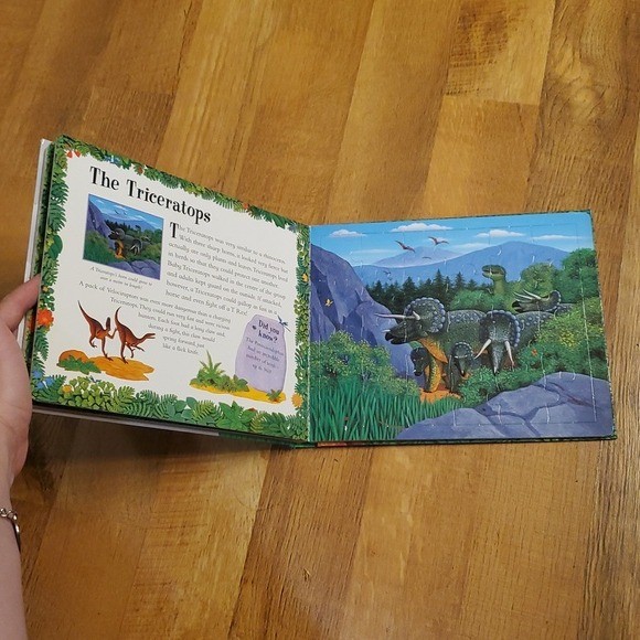 Jigsaw Dinosaurs Puzzle Book