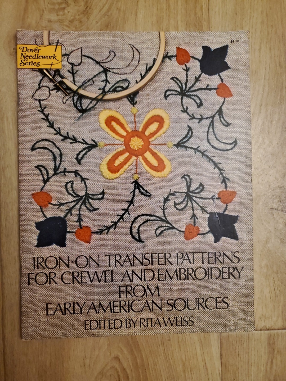 Embroidery & Crewel Early American Iron On Transfer Patterns Rita Weiss 1975