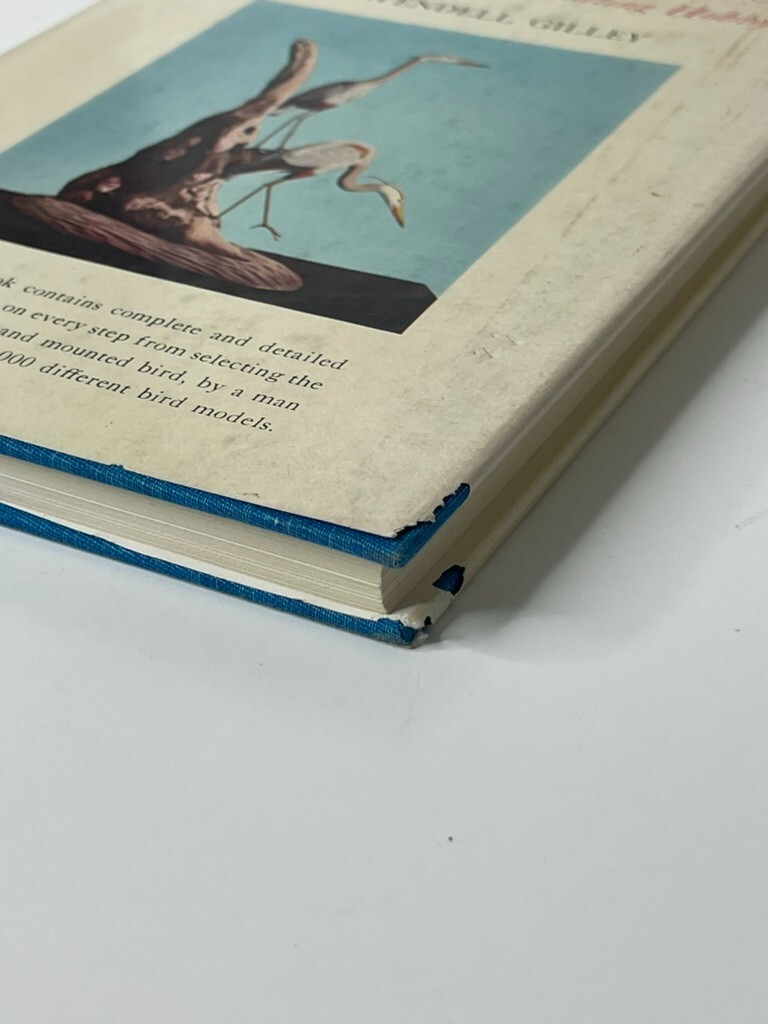 Bird Carving by Wendell Gilley, 1961. Hardcover Dust Jacket