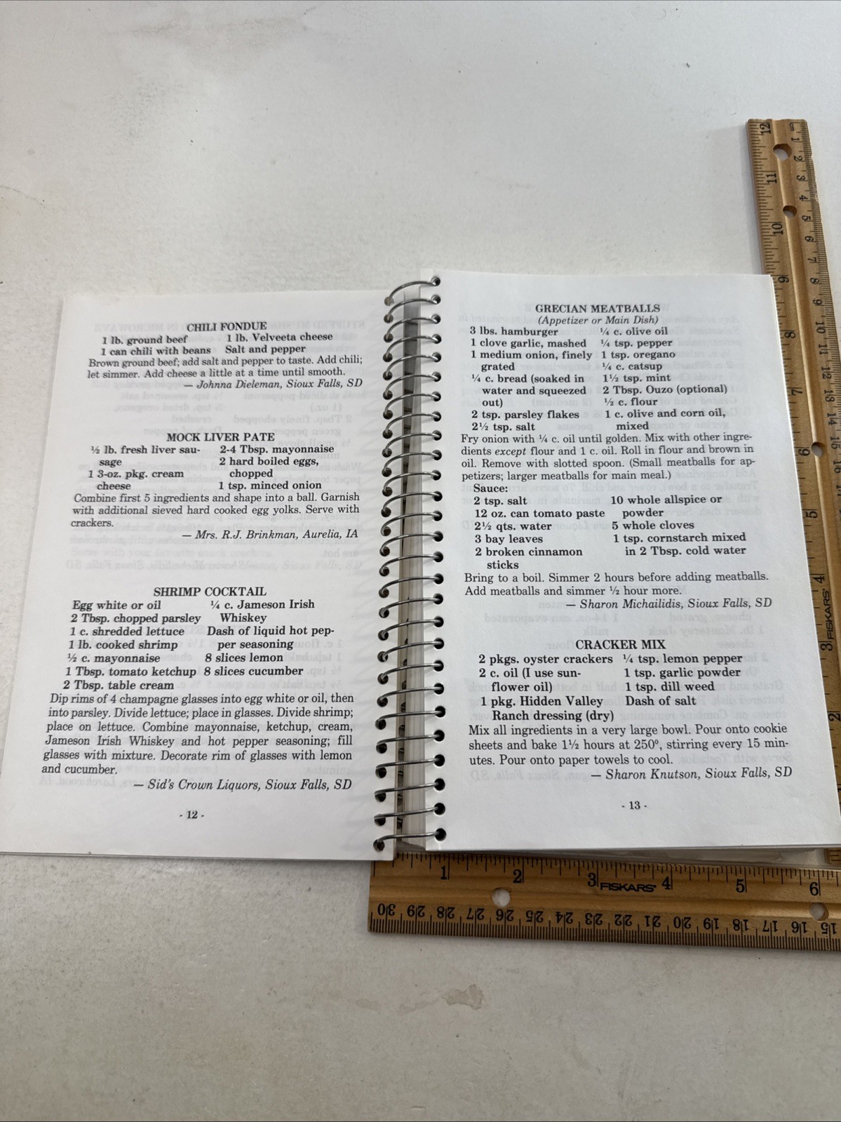 Sioux Falls South Dakota SD Cookbook Vintage 1980s KELO Radio Station Midwestern