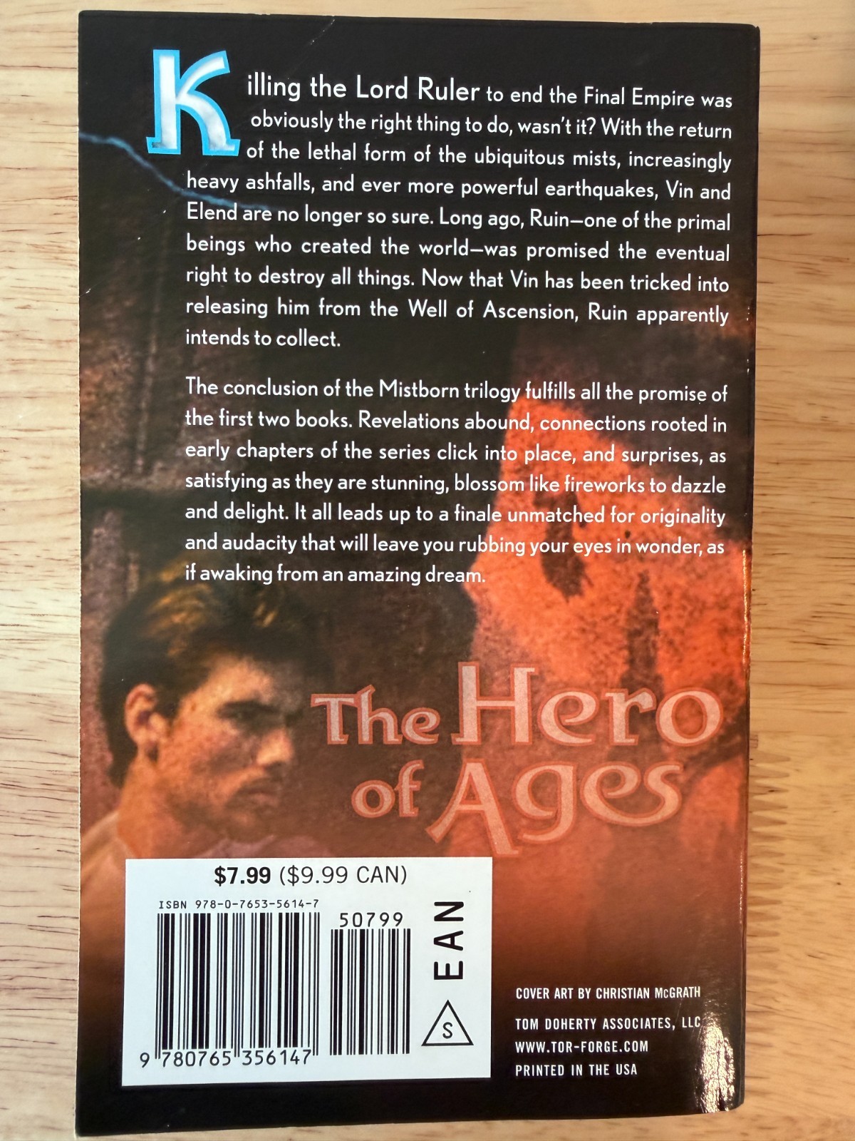 Mistborn Trilogy Box Set – Mistborn, The Well of Ascension, The Hero of Ages