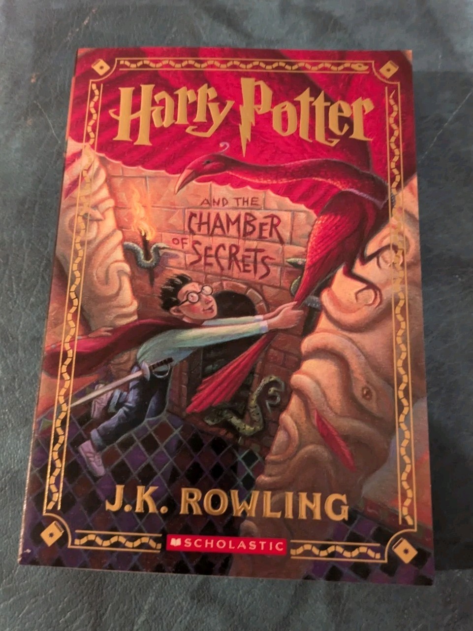 Harry Potter Special Edition Box Set 1-7 Paperback – Kazu Kibuishi Spine Mural