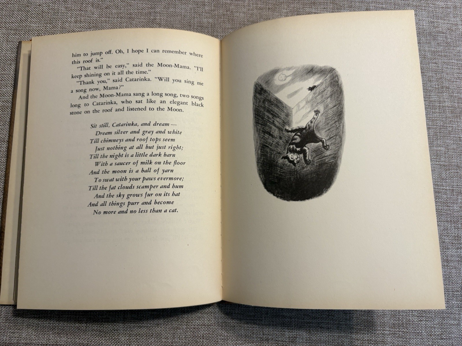 The Cat That Jumped Out of the Story Ben Hecht 1947 HC/DJ Children Book 1st Ed.