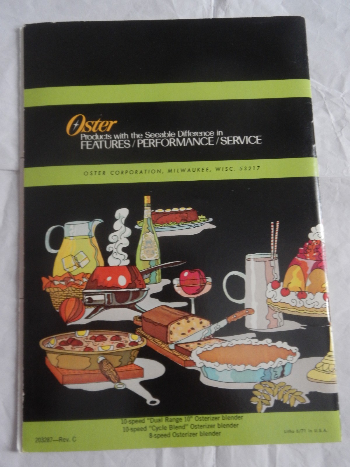 OSTERIZER Blender Spin Cookery Cookbook-31 Pages Oster Corp-Milwaukee WI 1971