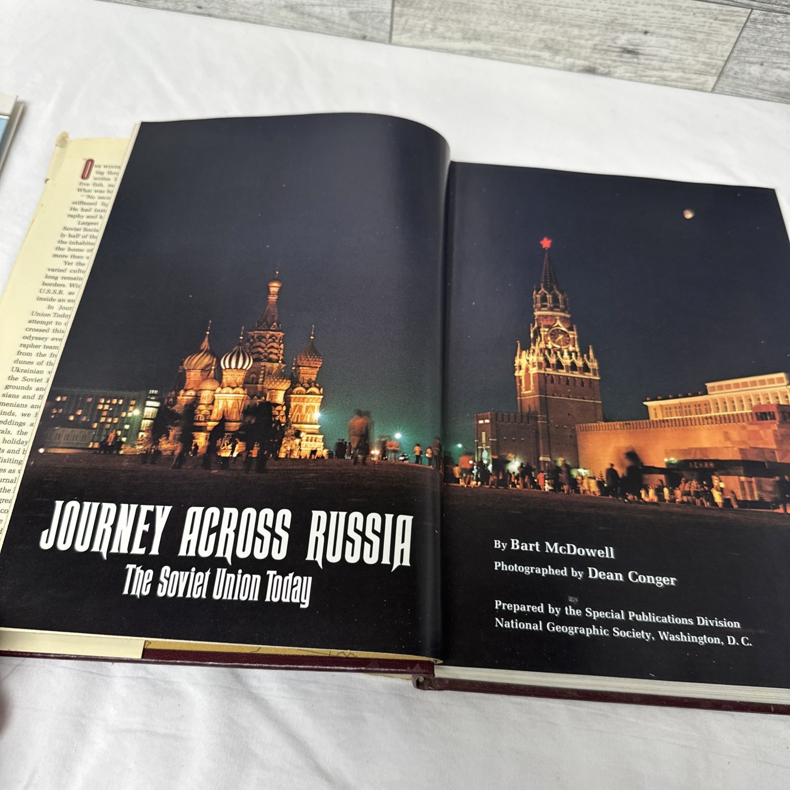 Journey Across Russia : The Soviet Union Today by Bart McDowell (Hardcover)