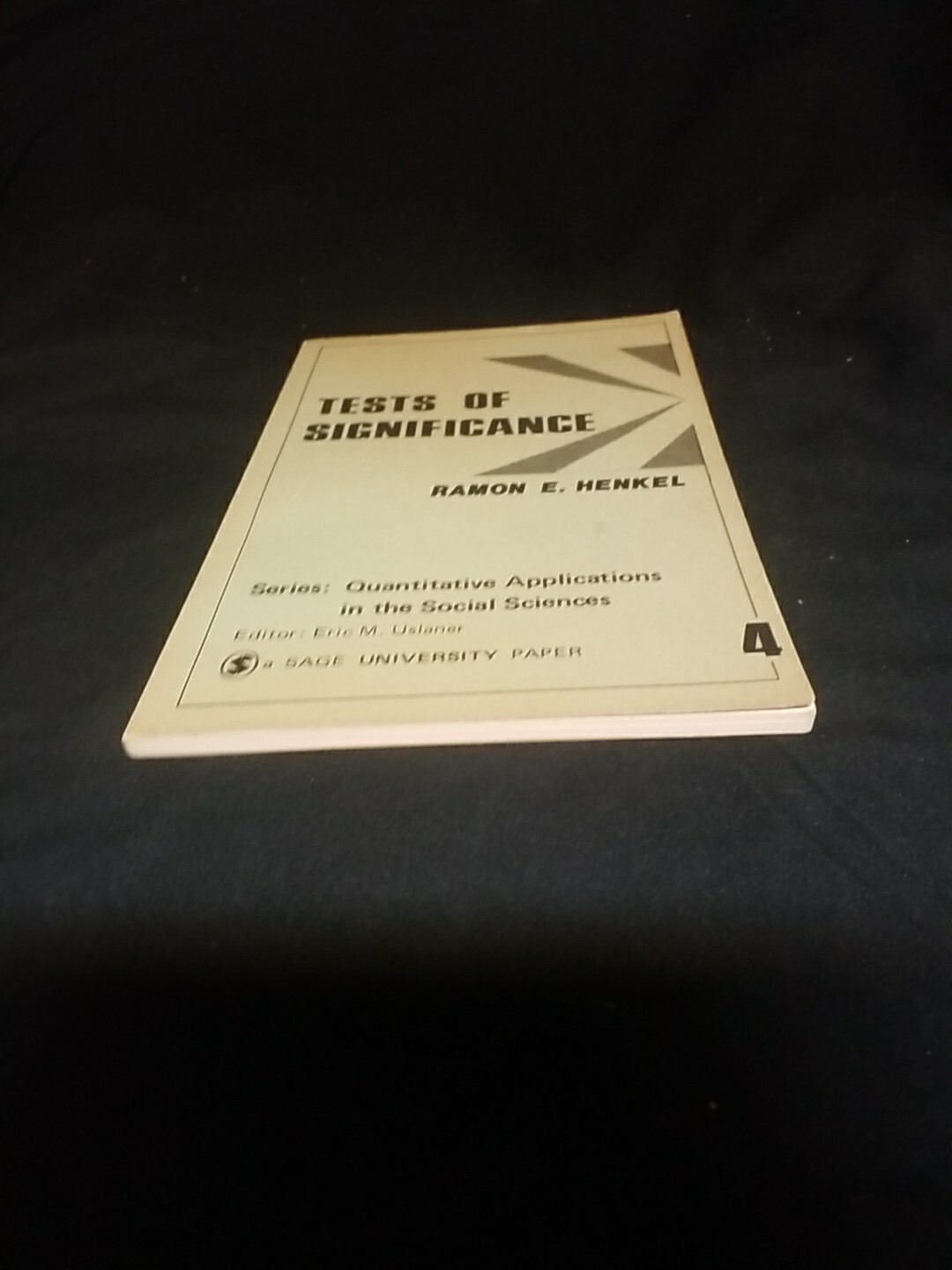 Series: Quantitative Apps in Social Sciences #4, 1976 Tests of Significance