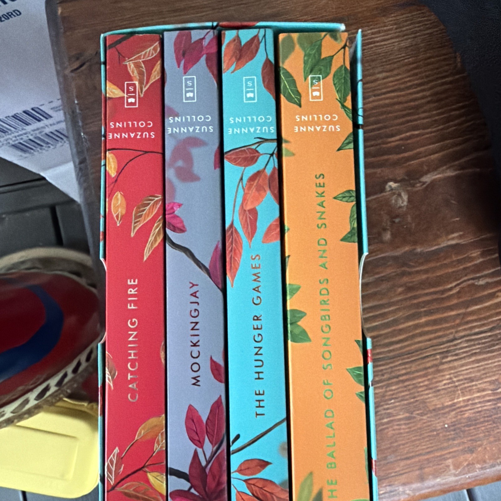 The Deluxe Hunger Games Collection Book Set of 4