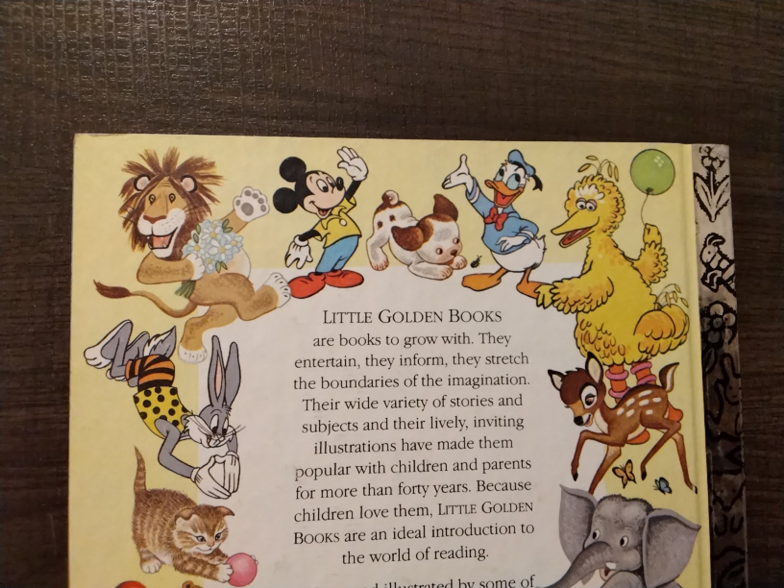 A Little Golden Book-Walt Disney’s-Mickey Mouse And Goofy The Big Bear Scare